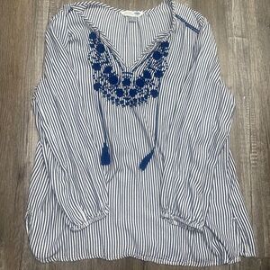 SOLD Old Navy Striped Blue And White Tunic Top With Tassels Size Large